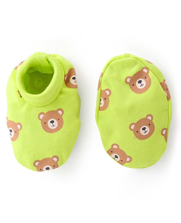 Babyhug 100% Cotton Knit Cap Mittens & Booties Set Teddy Print- Green