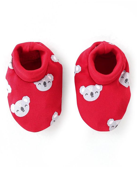 Babyhug 100% Cotton Cap Mittens And Booties Bear Print - Red