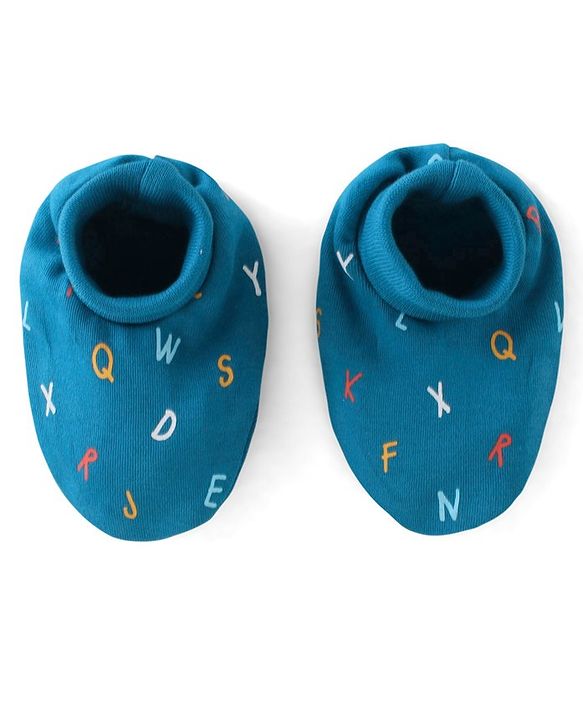 Babyhug 100% Cotton Cap Mittens And Booties Alphabate Print - Blue