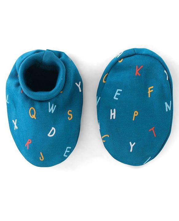 Babyhug 100% Cotton Cap Mittens And Booties Alphabate Print - Blue