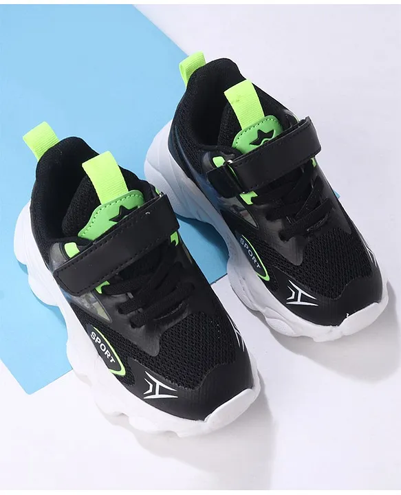 Black Boys and Girls Fashion Cartoon Casual Shoes Latest Design Low Top  Soft Bottom Cute Breathable Sneakers - China Running Shoe and Walking Shoes  price | Made-in-China.com