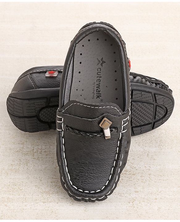 Cute Walk by Babyhug Slip on Loafer with Applique - Black