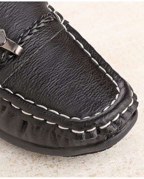 Cute Walk by Babyhug Slip on Loafer with Applique - Black