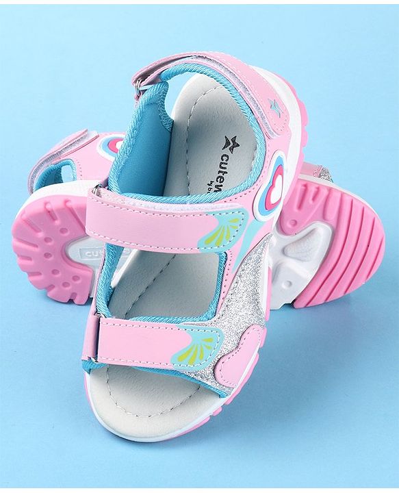 Cute Walk by Babyhug Sandal with Velcro Closure Heart Applique - Pink