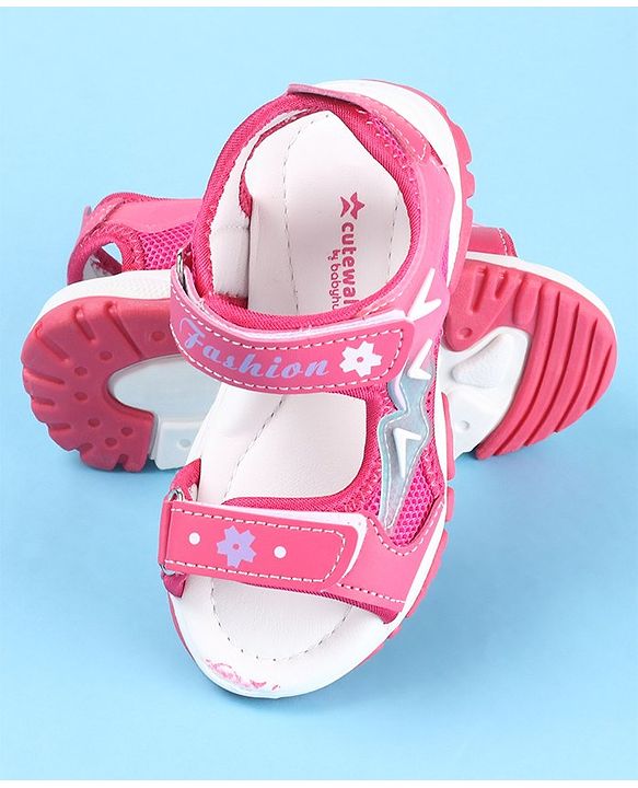 Cute Walk by Babyhug Sandal with Velcro Closure Text Print - Fuchsia