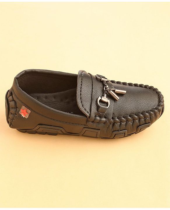 Cute Walk by Babyhug Slip On Solid Formal & Partywear Shoes with Chain Applique - Black