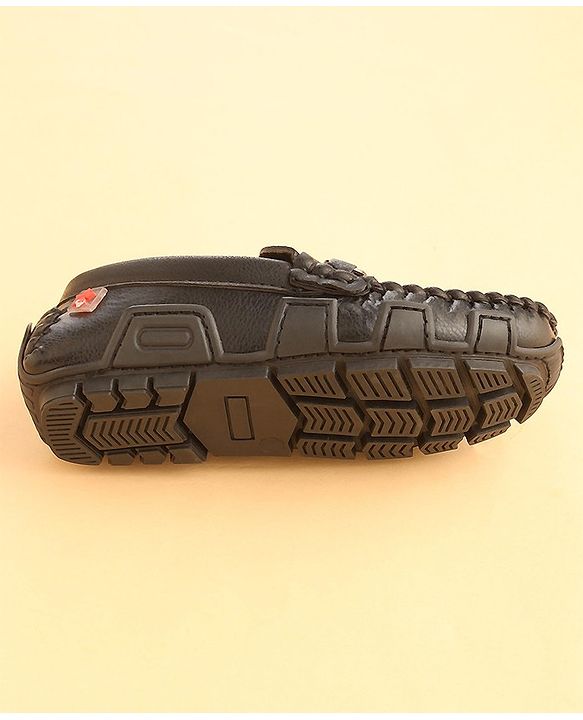 Cute Walk by Babyhug Slip On Solid Formal & Partywear Shoes with Chain Applique - Black