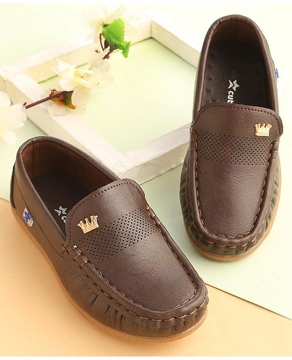 Cute Walk by Babyhug Slip On Solid Formal & Partywear Shoes with Crown Applique -Coffee Brown