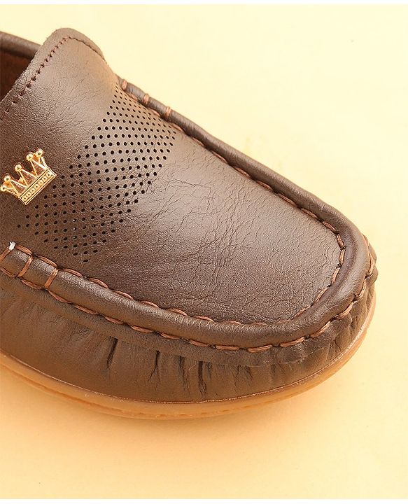 Cute Walk by Babyhug Slip On Solid Formal & Partywear Shoes with Crown Applique -Coffee Brown