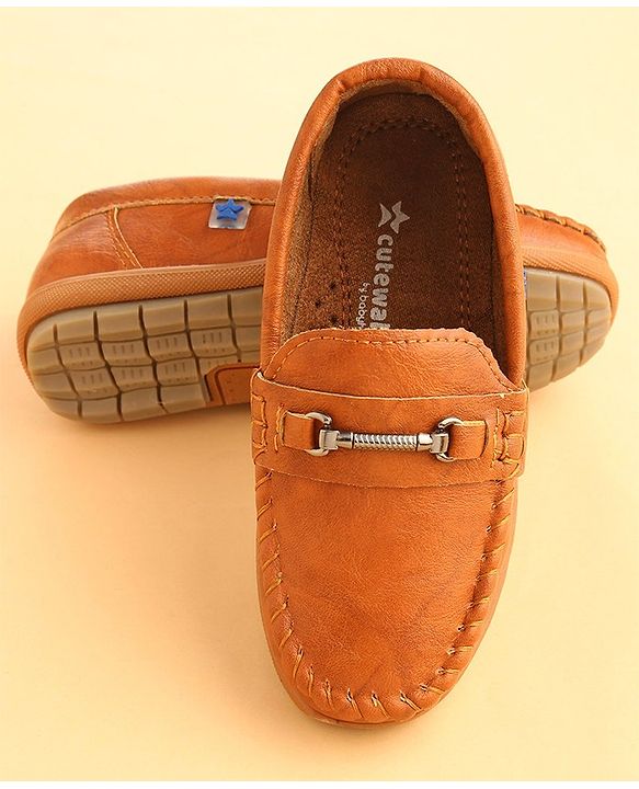 Cute Walk by Babyhug Slip On Solid Formal & Party wear Shoes with Applique - Brown