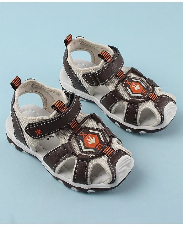 Cute Walk by Babyhug Sandals with Velcro Closure & Arrow Applique- Coffee Brown