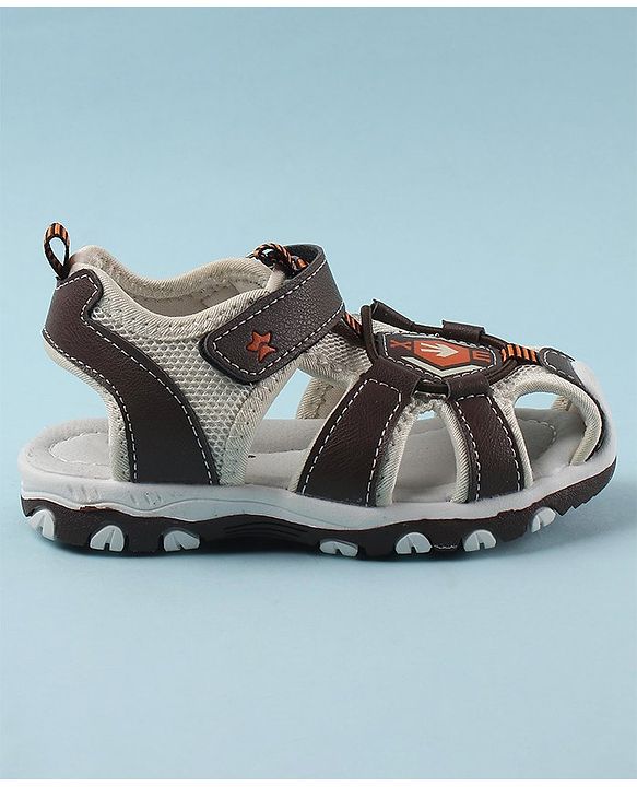 Cute Walk by Babyhug Sandals with Velcro Closure & Arrow Applique- Coffee Brown