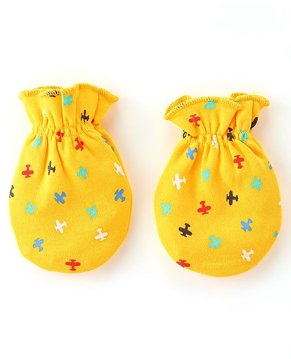 Babyhug 100% Cotton Knit Mittens & Booties Set Helicopter Print- Yellow