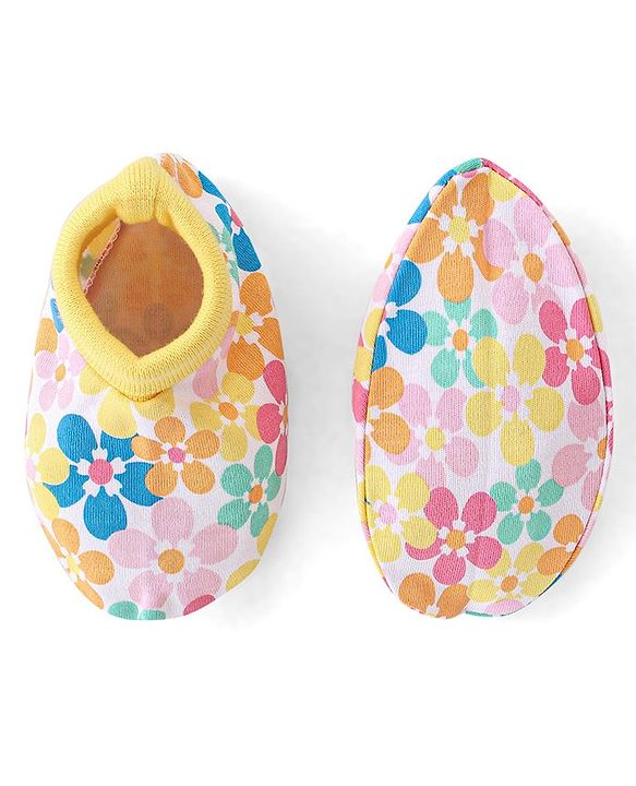 Babyhug 100% Cotton Knit Mittens & Booties Set Floral Print - Yellow