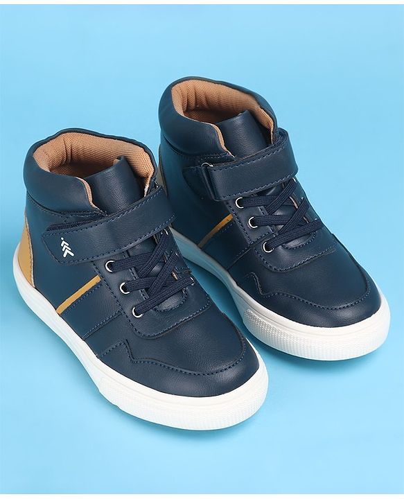 Pine Kids Color Block Casual Shoes with Velcro Closure - White