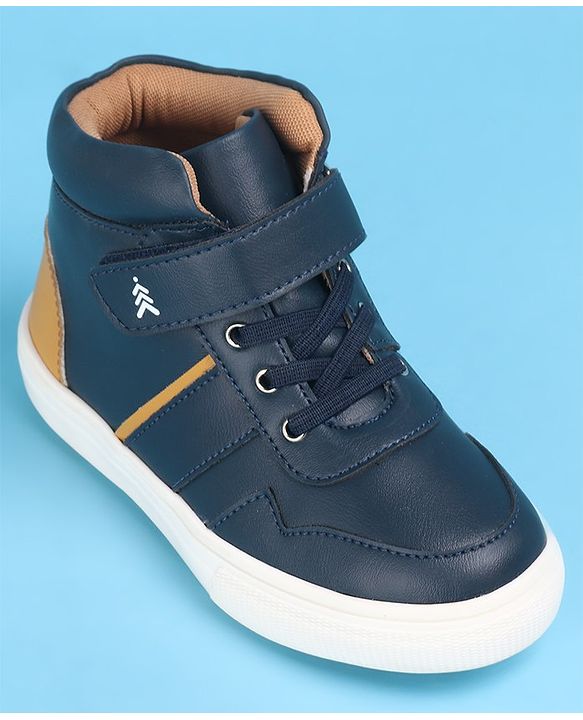 Pine Kids Color Block Casual Shoes with Velcro Closure - White