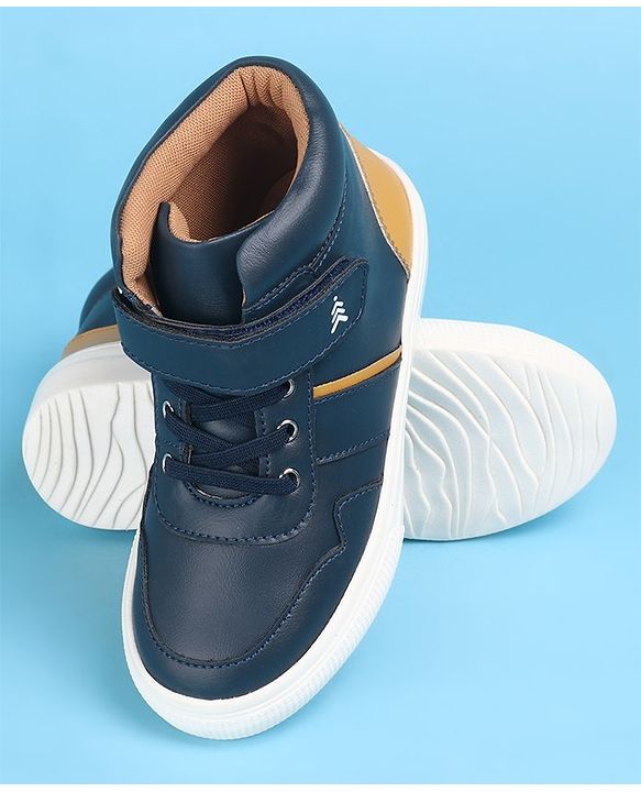Pine Kids Color Block Casual Shoes with Velcro Closure - White