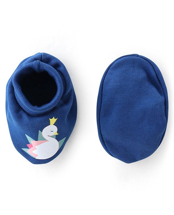 Babyhug 100% Cotton Mittens & Booties With Swan Print - Blue