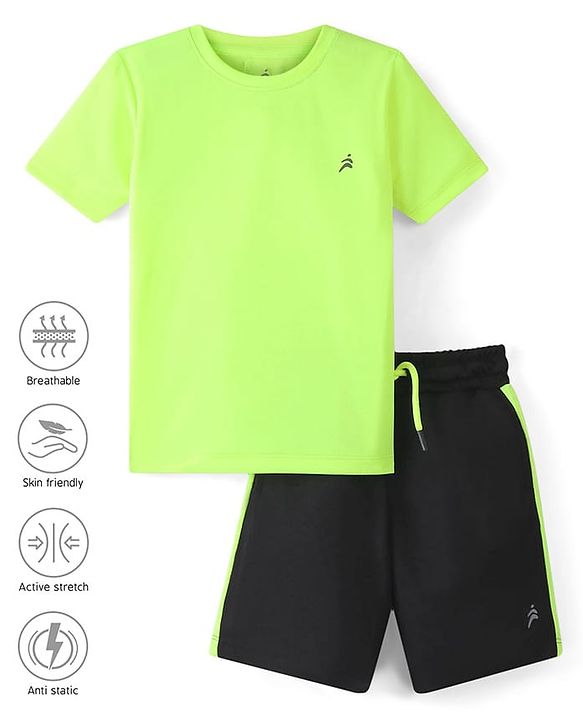 Pine Active Knit Half Sleeves Solid T-Shirt & Shorts Set - Neon Green & Black