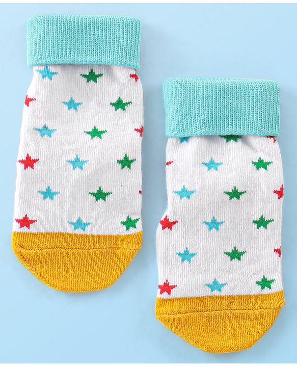 Cute Walk by Babyhug Non Terry Anti Bacterial Anti Skid Ankle Length Socks Striped & Star Design Pack Of 3- Multicolor