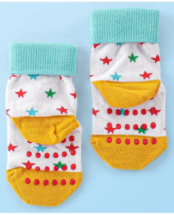 Cute Walk by Babyhug Non Terry Anti Bacterial Anti Skid Ankle Length Socks Striped & Star Design Pack Of 3- Multicolor