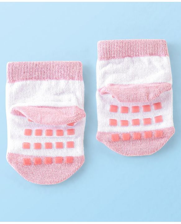 Cute Walk by Babyhug Non Terry Anti Bacterial Anti Skid Ankle Length Socks Star & Unicorn Design Pack Of 3- Multicolor