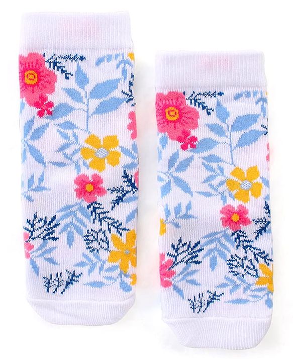 Cute Walk by Babyhug Anti Bacterial Ankle Length Socks Floral Design Pack Of 3 - Multicolour