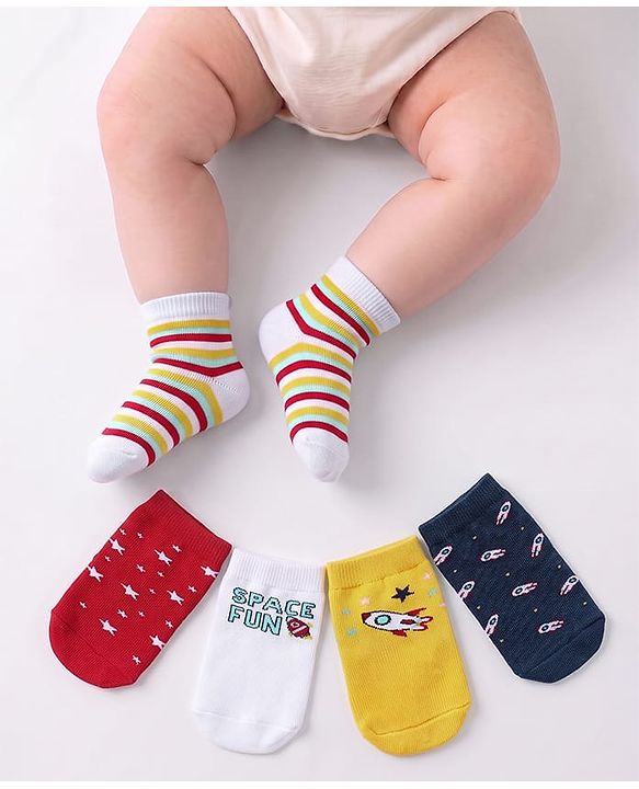 Cute Walk by Babyhug Anti Bacterial Ankle Length Socks Rocket Design Pack Of 5 - Multicolour