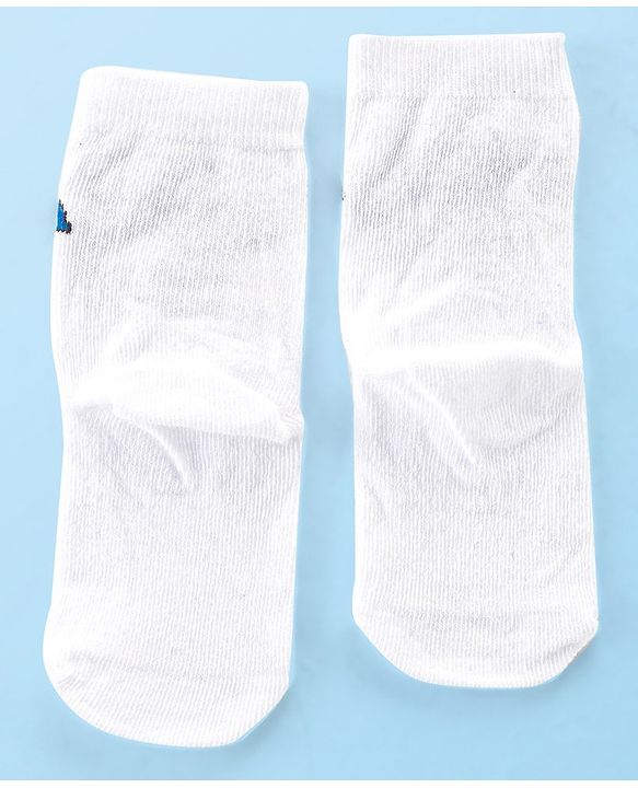 Cute Walk by Babyhug Anti Bacterial Ankle Length Socks Car Design Pack Of 3 - Multicolour