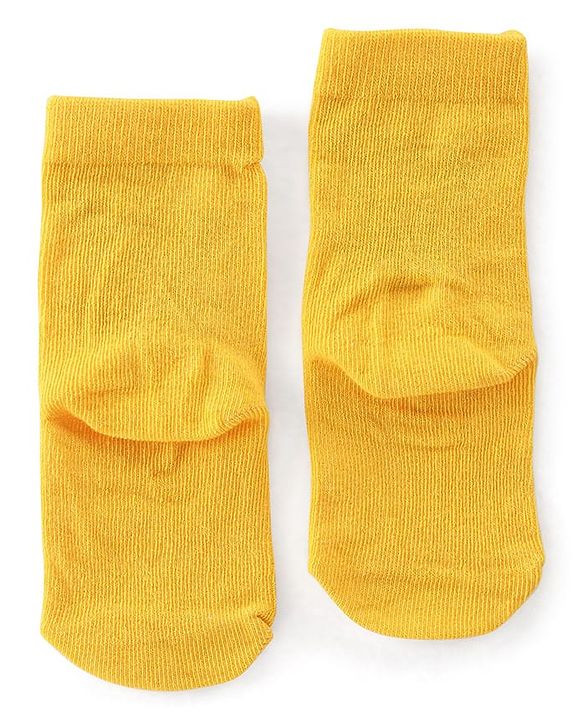Cute Walk by Babyhug Anti Bacterial Ankle Length Socks with Striped & Teddy Bear Design - Blue Yellow & White