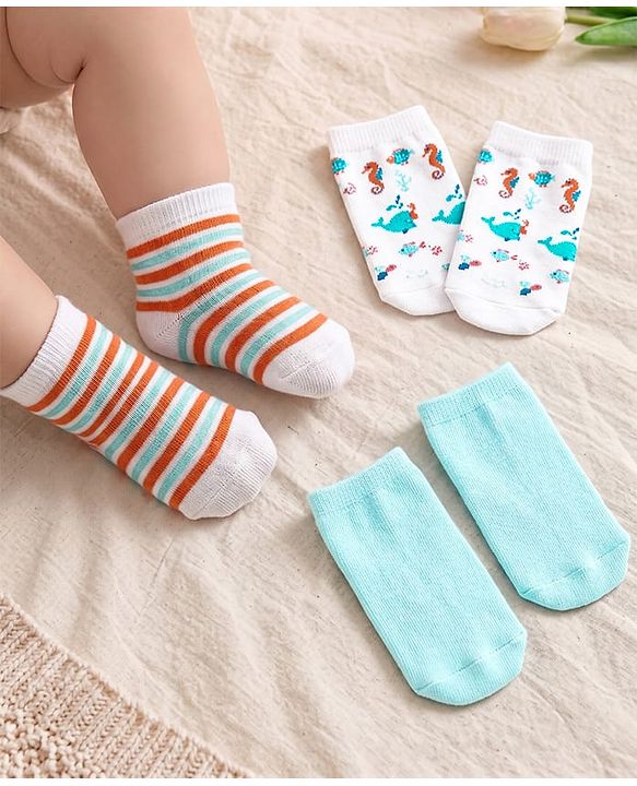 Cute Walk by Babyhug Anti Bacterial Ankle Length Socks Fish Design Pack Of 3 - Multicolour