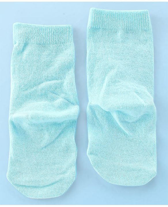 Cute Walk by Babyhug Anti Bacterial Ankle Length Socks Fish Design Pack Of 3 - Multicolour