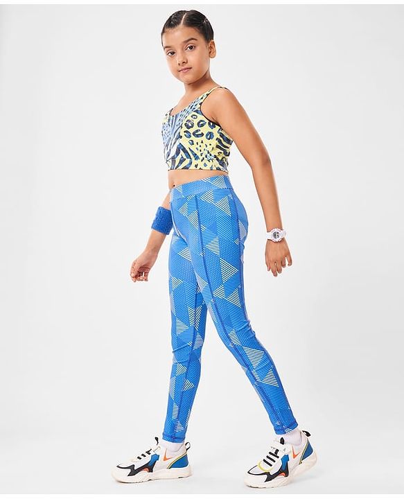 Pine Active Sleeveless Super Stretchable Sports Bra Animal Print - Multicolour