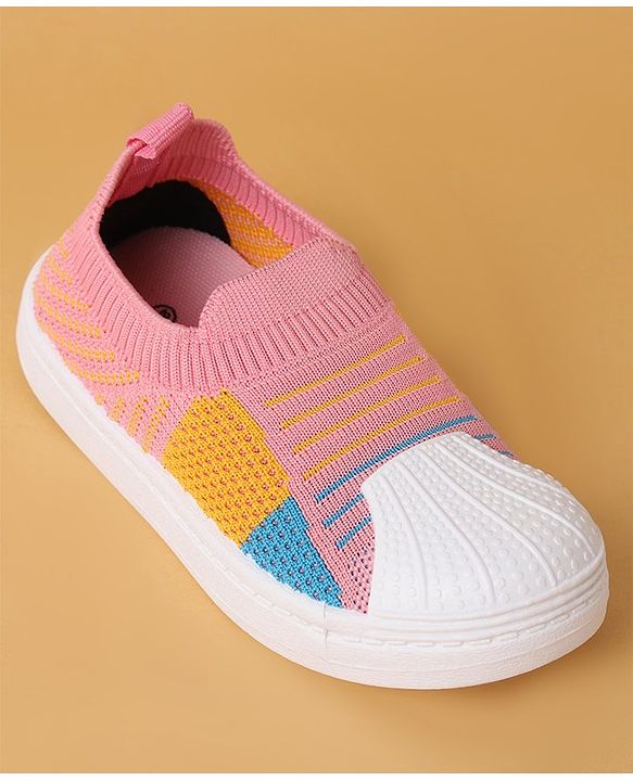 Cute Walk by Babyhug Slip On Casual Shoes - Pink