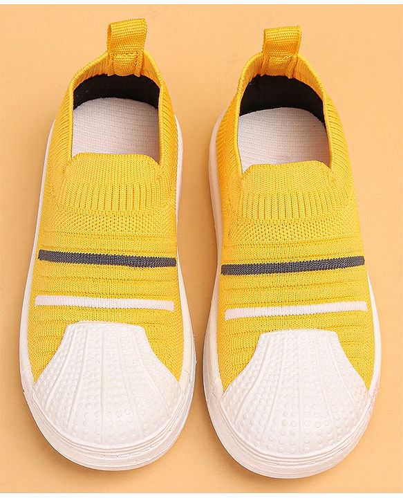 Cute Walk by Babyhug Slip On Casual Shoes - Yellow