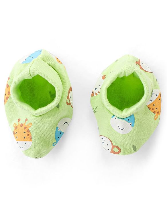 Babyhug 100% Cotton Knit Animal Print Mittens and Booties - Green