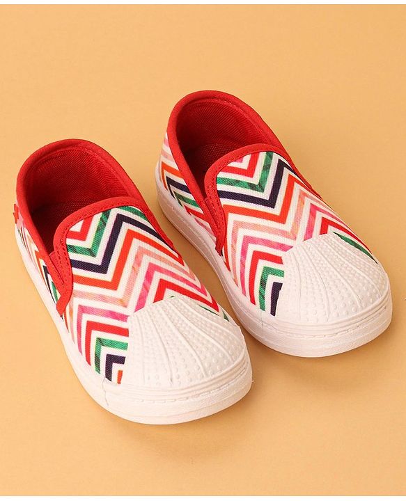 Cute Walk by Babyhug Slip On Zig Zag Pattern Casual Shoes - Red