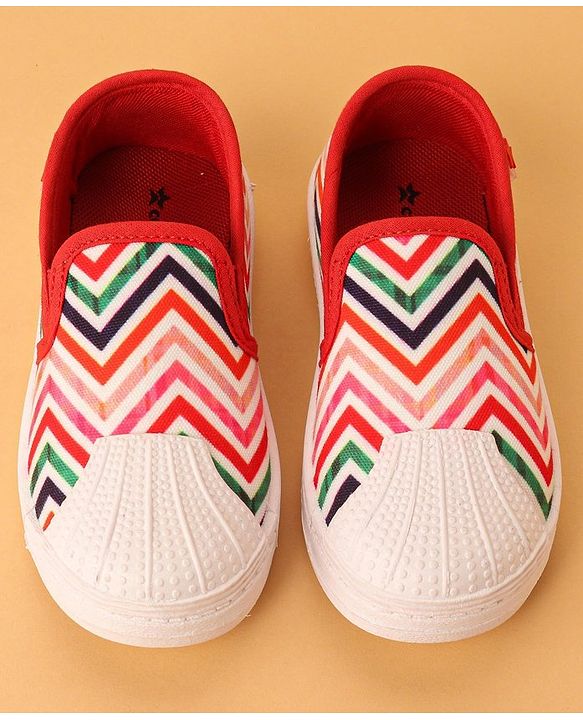Cute Walk by Babyhug Slip On Zig Zag Pattern Casual Shoes - Red