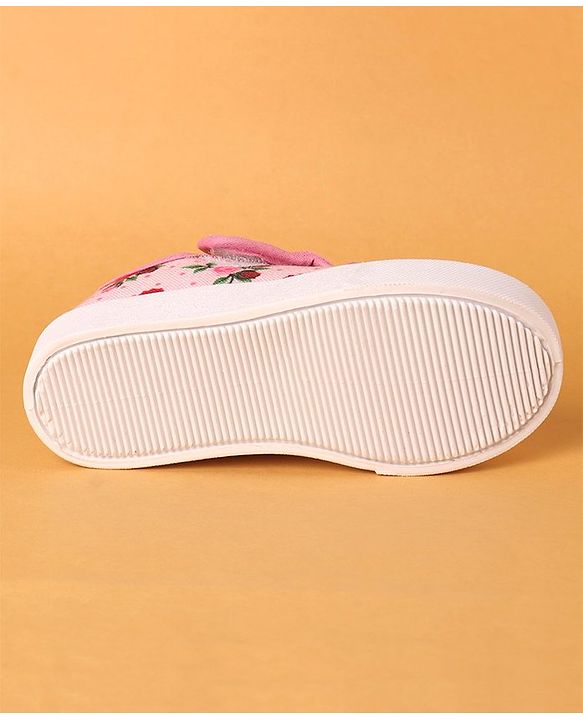 Cute Walk by Babyhug Casual Shoes With Velcro Closure Floral Design -  Pink