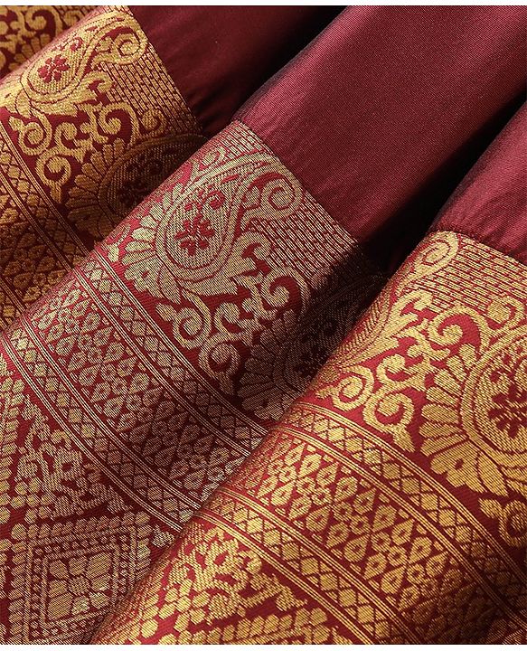 Babyhug  Short Sleeve Pattu Pavada  Choli Lehenga Set with Gold Foil Print - Maroon