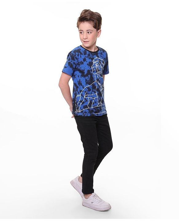 Pine Kids Disney Cotton Tie & Dye Half Sleeve Tee With Front and Back Lion King Graphics - Blue