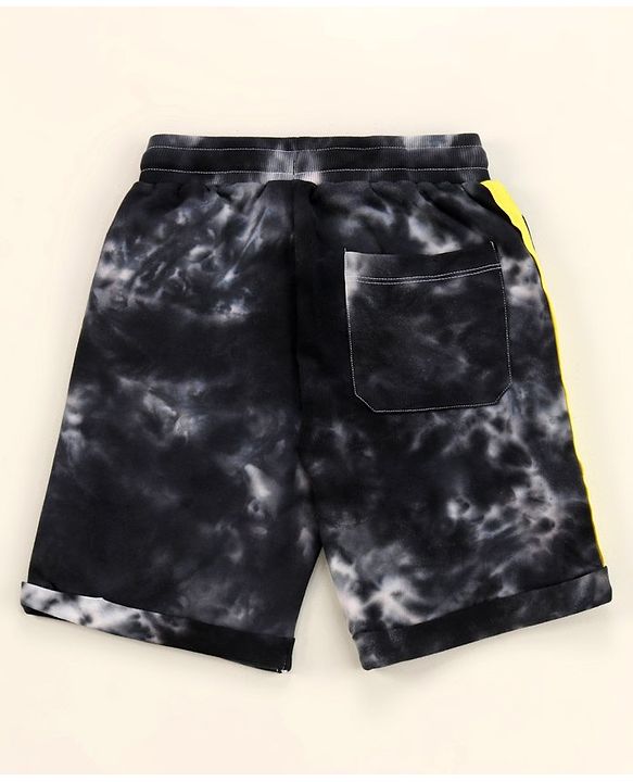 Pine Kids Marvel Cotton Knit Half Sleeves Tie & Dyed T-Shirt And Shorts Set With Avengers Graphics - Grey