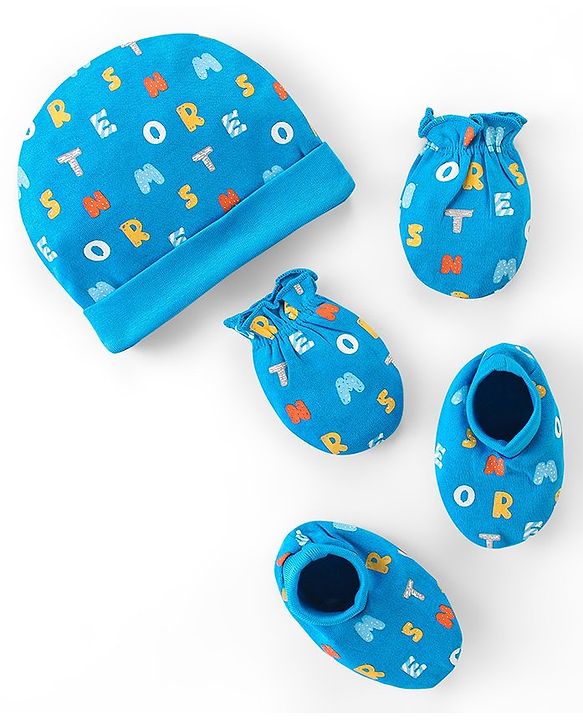 Babyhug 100% Cotton Knit Cap Mittens And Booties Alphabet Print - Blue