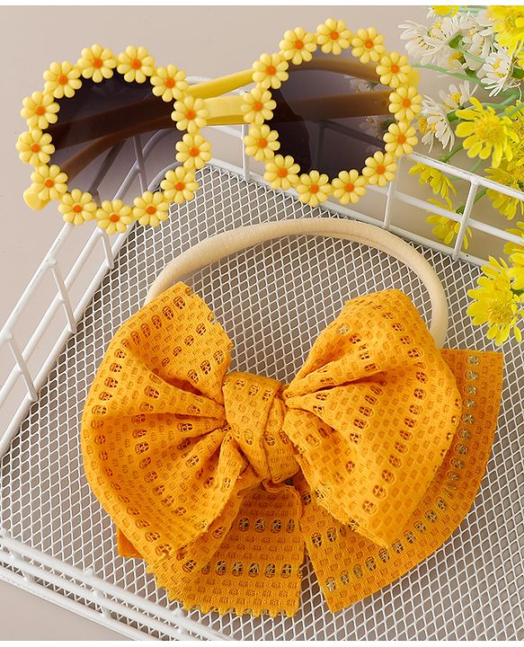 Babyhug Free Size Headbands With Bow Applique & Sunglasses  - Yellow