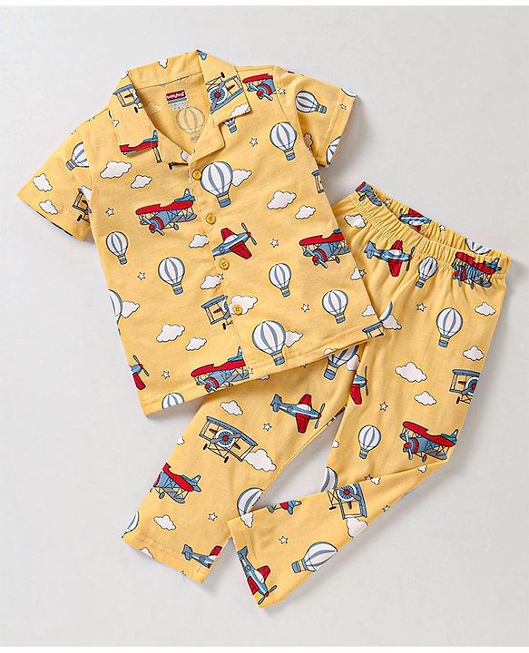 Babyhug Cotton Knit Half Sleeves Night Suit With Airplanes & Hot Balloons Print - Orange