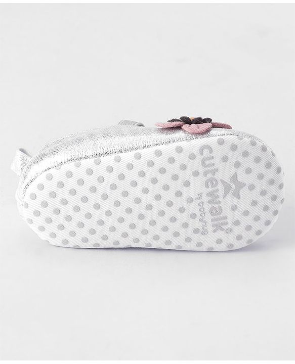 Cute Walk by Babyhug Booties Floral Applique - Silver