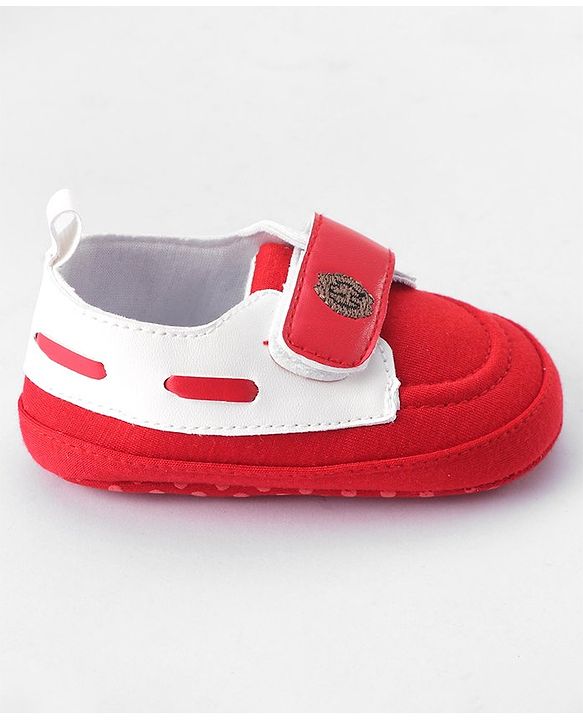 Cute Walk by Babyhug Velcro Closure Booties - Red