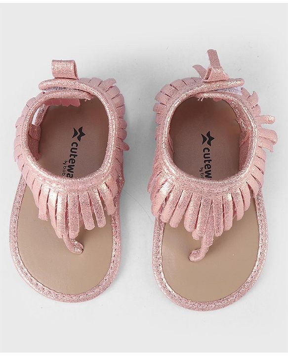 Cute Walk by Babyhug Velcro Closure Booties - Pink