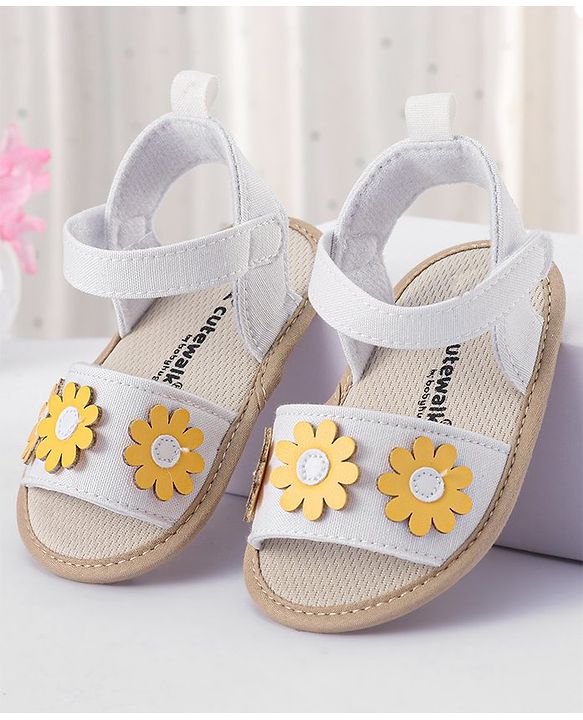 Cute Walk by Babyhug Velcro Closure Booties With Floral Applique - White