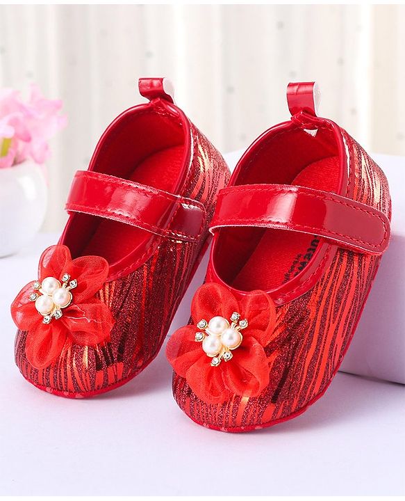 Cute Walk by Babyhug Booties Floral Applique - Red